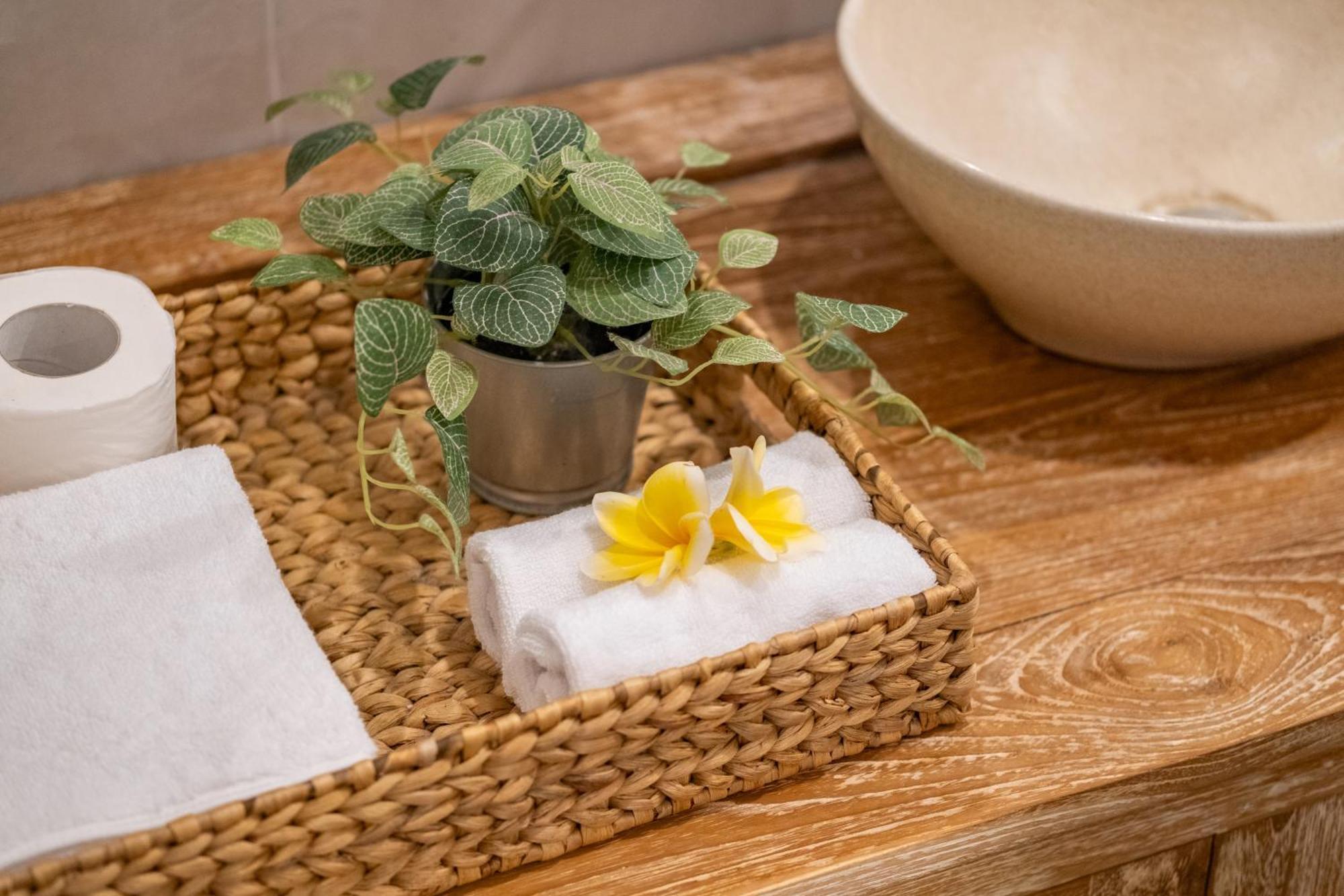 ☆ Villa Larissa ☆ Seminyak 2Br Pool Kuta Petitenget 외부 사진