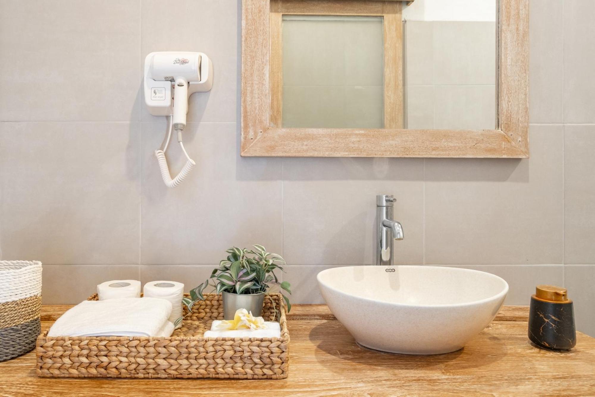 ☆ Villa Larissa ☆ Seminyak 2Br Pool Kuta Petitenget 외부 사진